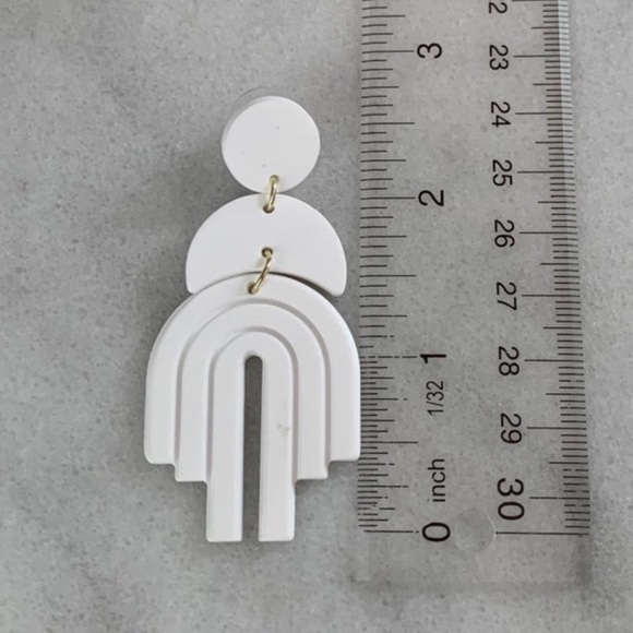 White Geometric Large Drop Earrings Brand New - Picture 2 of 4